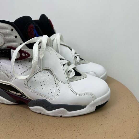 Air Jordan Women’s VIII Retro White Burgundy (CI1236-104) - Picture 3 of 13